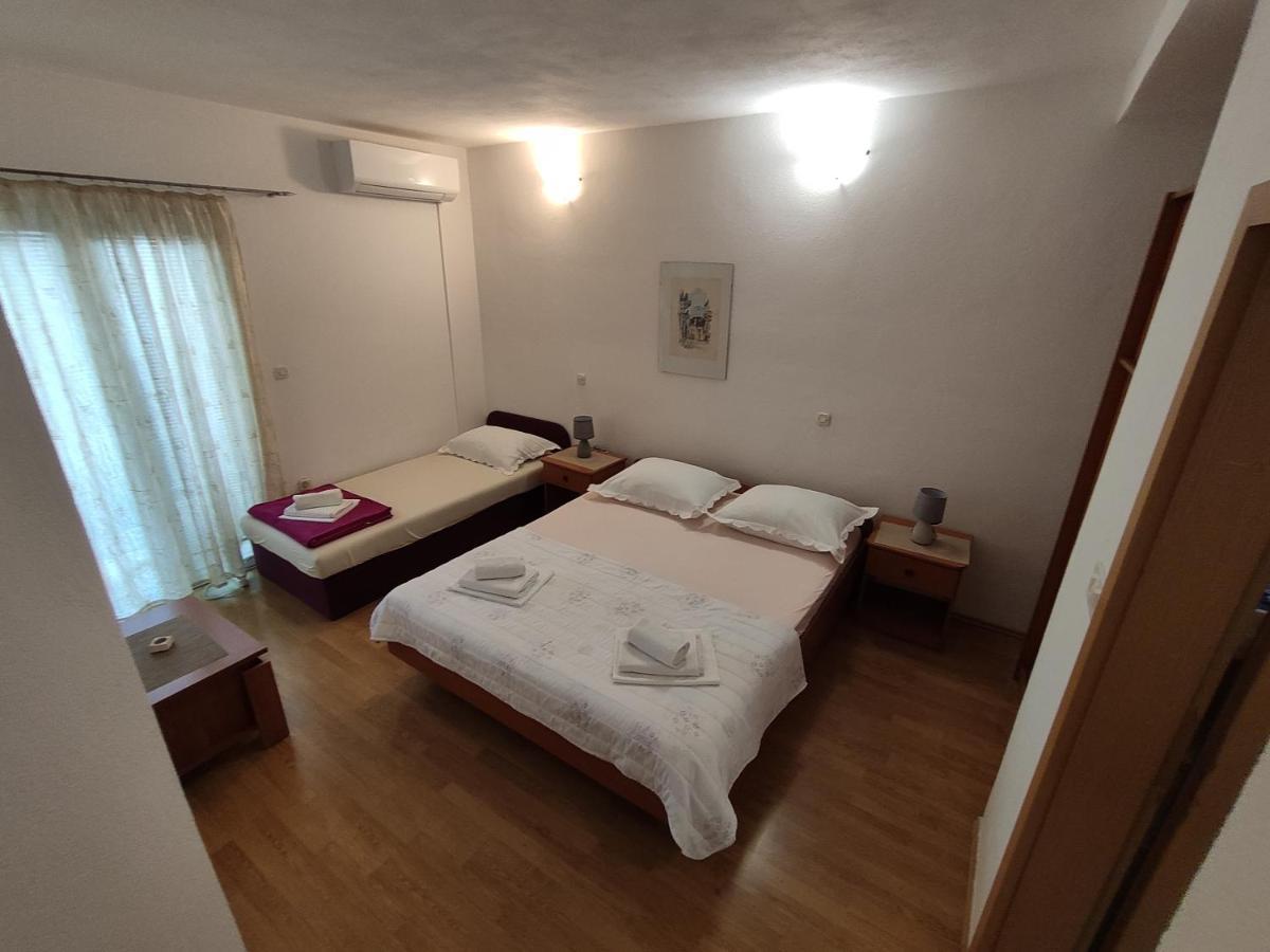 Apartments Jadranka Makarska Esterno foto