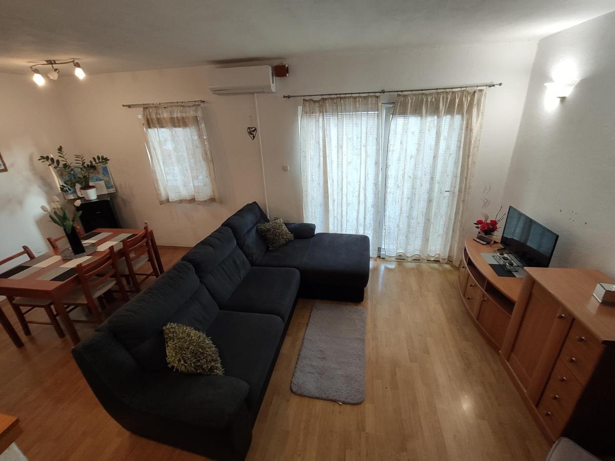 Apartments Jadranka Makarska Esterno foto
